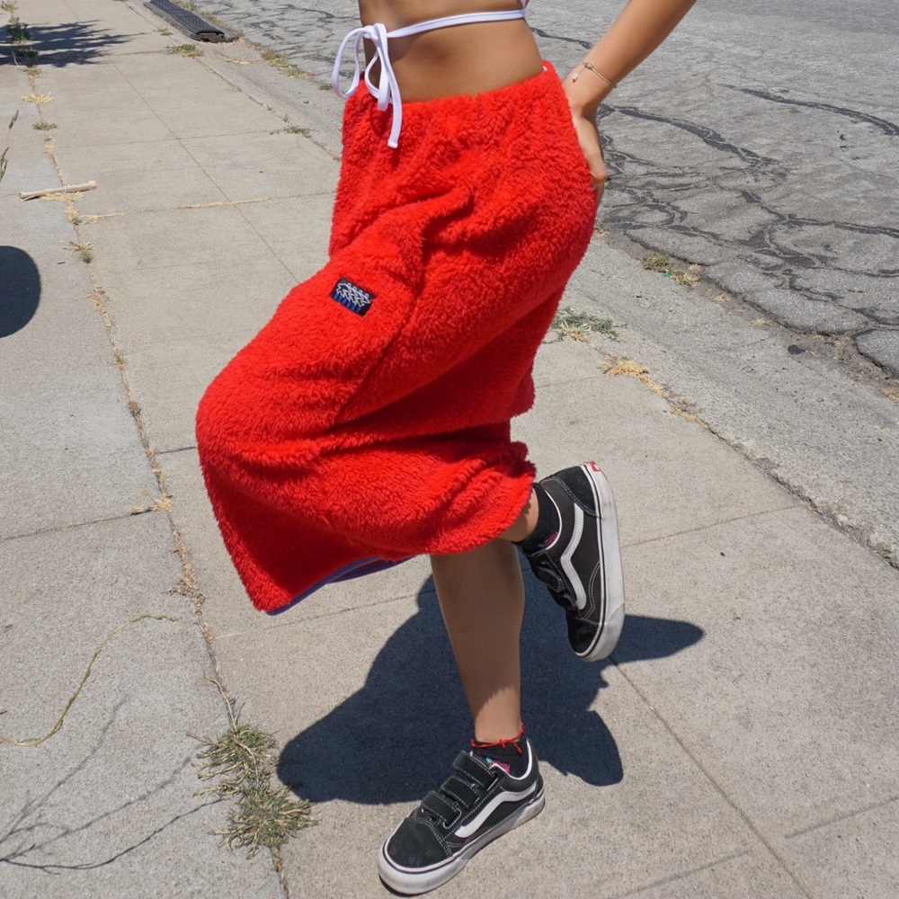 Stussy fuzzy long skirt with pockets